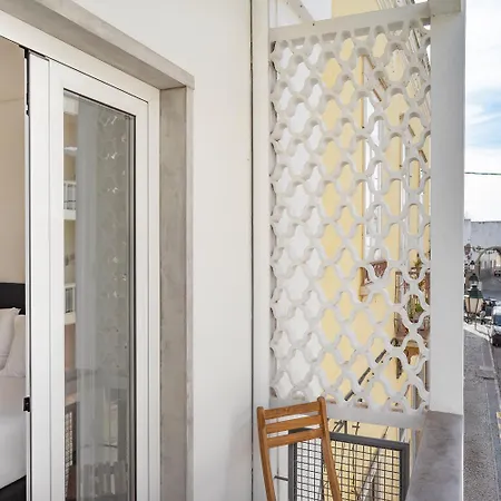 Daz House By Get Your Casa de hóspedes 3*